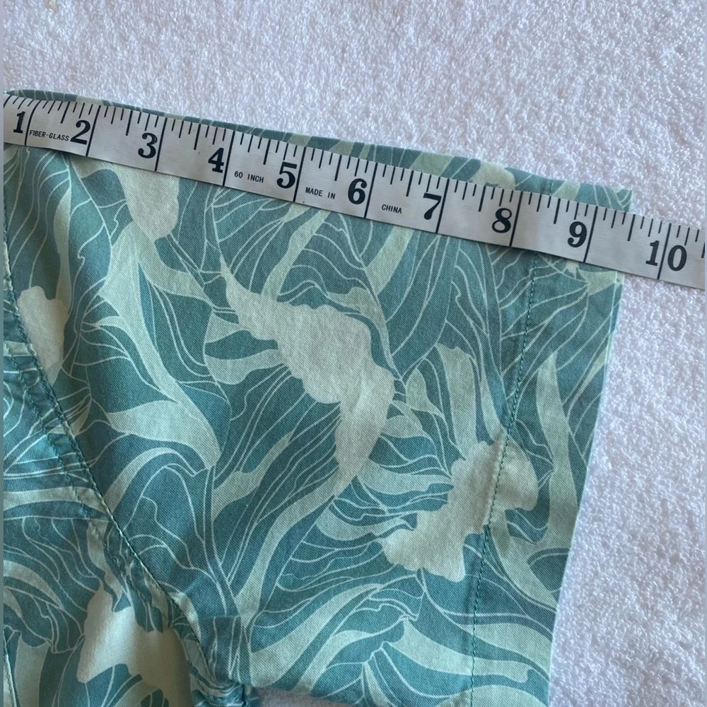 Levi's Men's Teal Leaf Print Shirt size‎ s